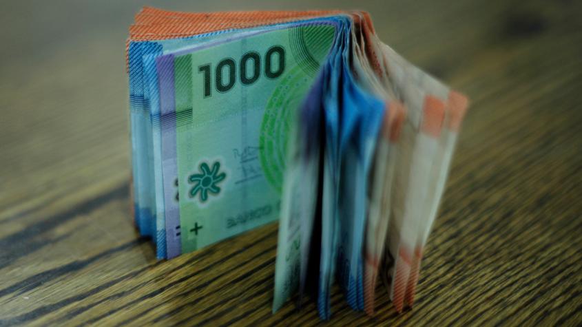 Encuesta del INE: Familias gastan 1,5 miillones de pesos mensuales para vivir 