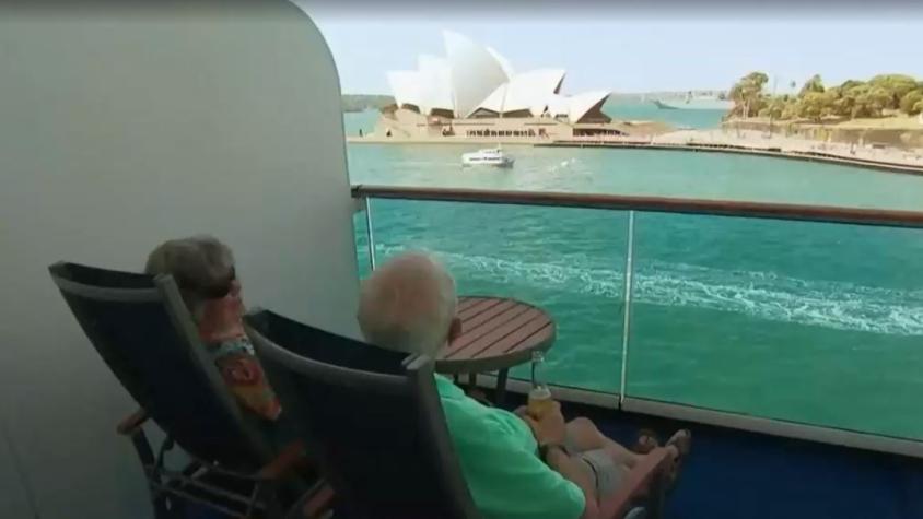 Aventura soñada de abuelos en Australia: De crucero en crucero, les sale más barato que un asilo