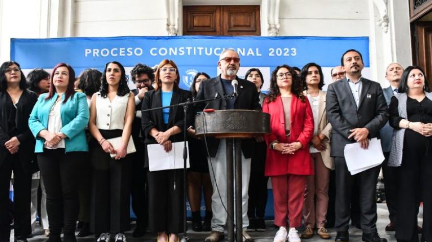 Oficialismo transparenta su posición por el En Contra en último pleno del Consejo Constitucional