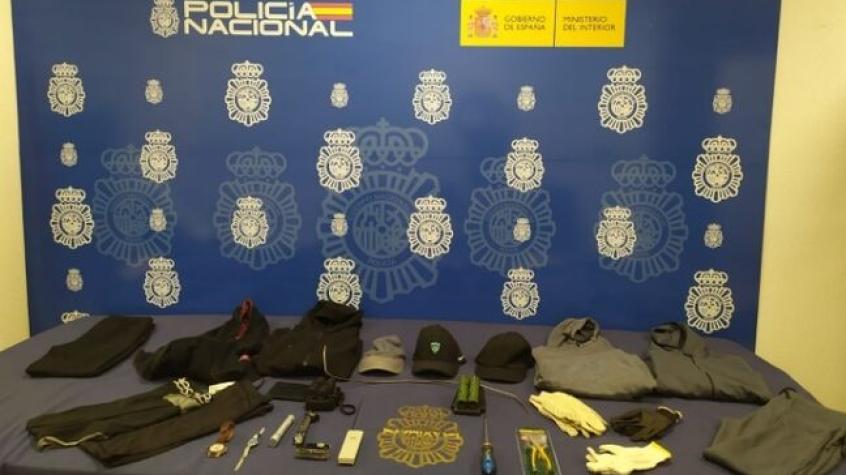 Desbaratan en España banda de chilenos que robaba en casas: Usaban inhibidores de frecuencia