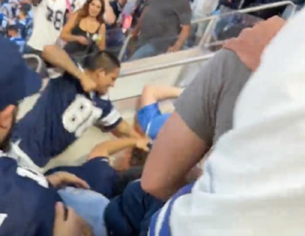 Registran brutal pelea entre hinchas de fútbol americano en estadio de California