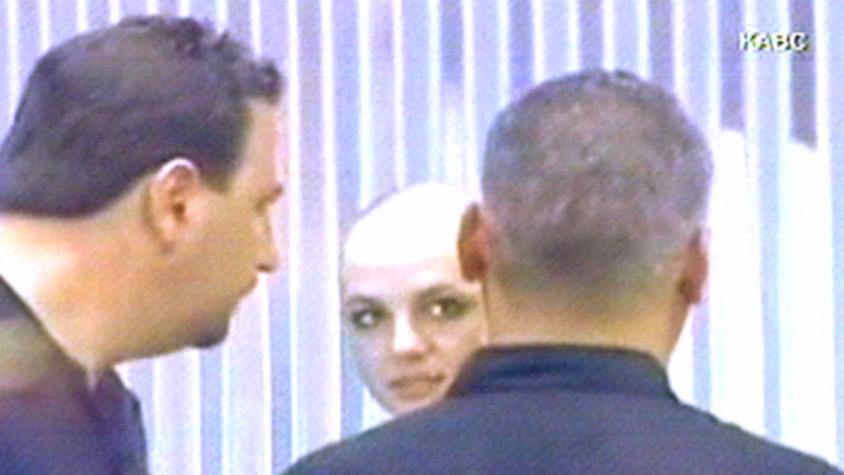 Britney Spears rompe el silencio y revela por qué se rapó la cabeza: "Fue mi forma de contraatacar"