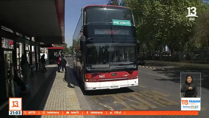 Buses de dos pisos debutan este lunes en Santiago