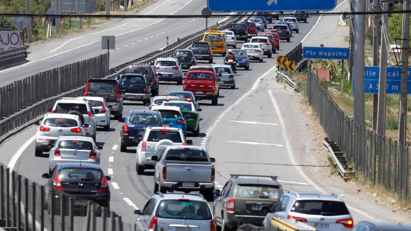 Vuelve “peaje a luca”: Las medidas para las carreteras durante este fin de semana largo