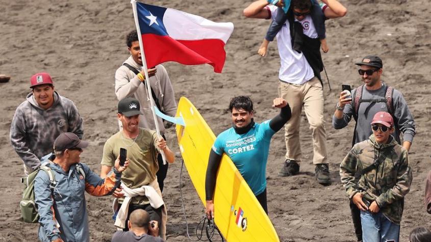 Sigue en vivo la lucha por el oro: Chileno Rafael Cortez disputa la final en el surf