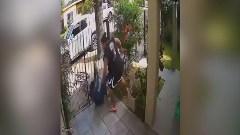Argentina: ladrón intentó robar una bicicleta pero terminó sufriendo brutal golpiza del dueño de casa