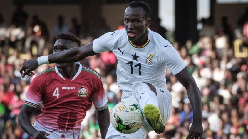 Conmoción en el fútbol: Seleccionado de Ghana, Raphael Dwamena, muere al desplomarse en pleno partido