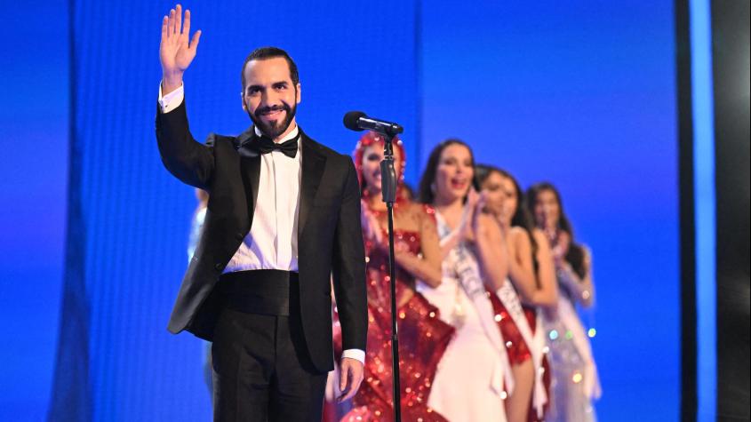 El "maquillaje" de Nayib Bukele en el Miss Universo en El Salvador