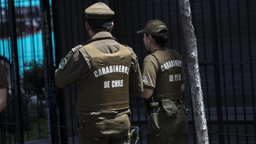 Carabinero impidió portonazo a mujer y terminó matando a delincuente en Peñalolén