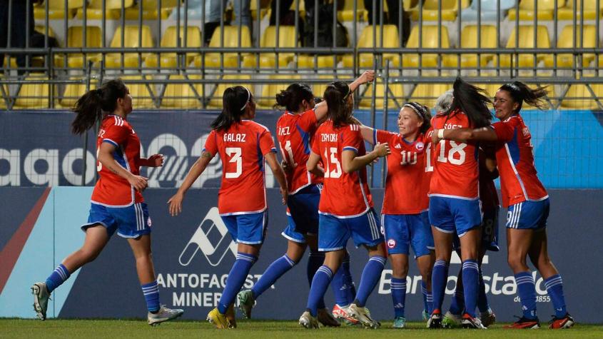 Chilenos en Panamericanos este viernes 3: Finales de La Roja femenina y "Los Diablos"