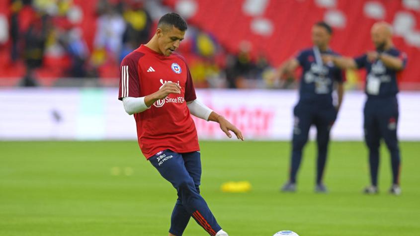 “Está haciendo un partido para retirarse”: Redes sociales se lanzan contra Alexis Sánchez tras duelo ante Ecuador