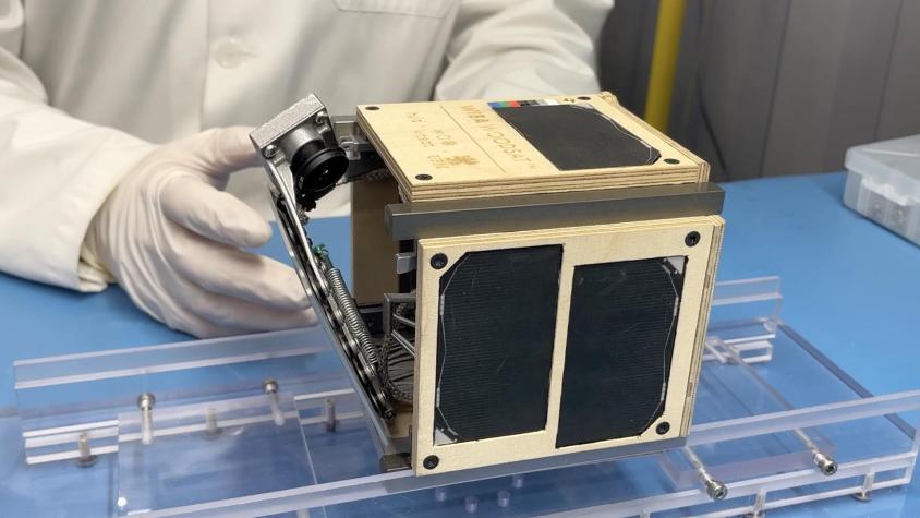 Japón lanzará su primer satélite artifical de madera al espacio