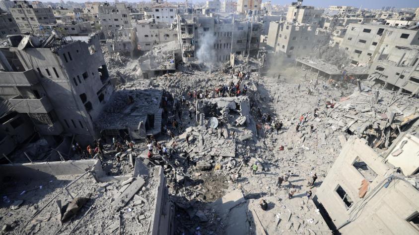 Ejército israelí anuncia que cercó la ciudad de Gaza: Hamás dice que soldados que participen "volverán en bolsas negras" Ejército israelí anuncia que cercó la ciudad de Gaza: Hamás dice que soldados que participen "volverán en bolsas negras"