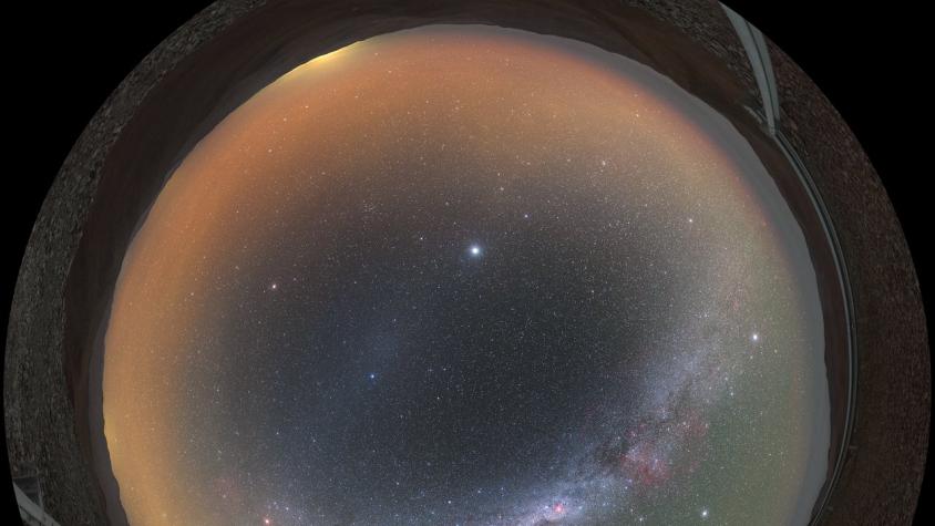 Objeto único: Descubren desde Chile un extrañísimo fenómeno astronómico que cambia de brillo