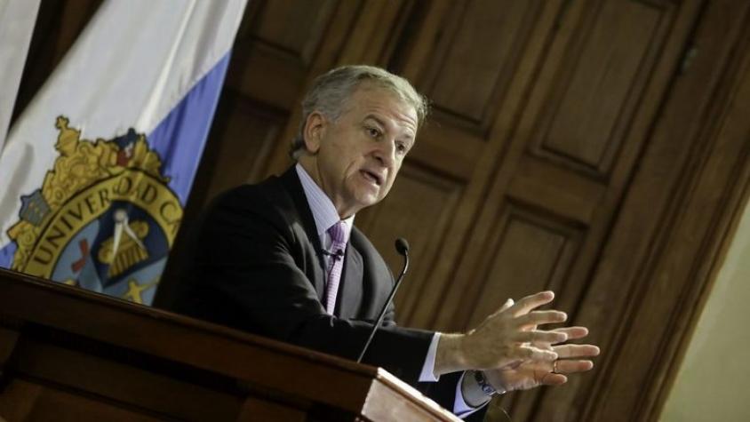 Ex ministro Felipe Larraín: “Es muy difícil que Milei dolarice”