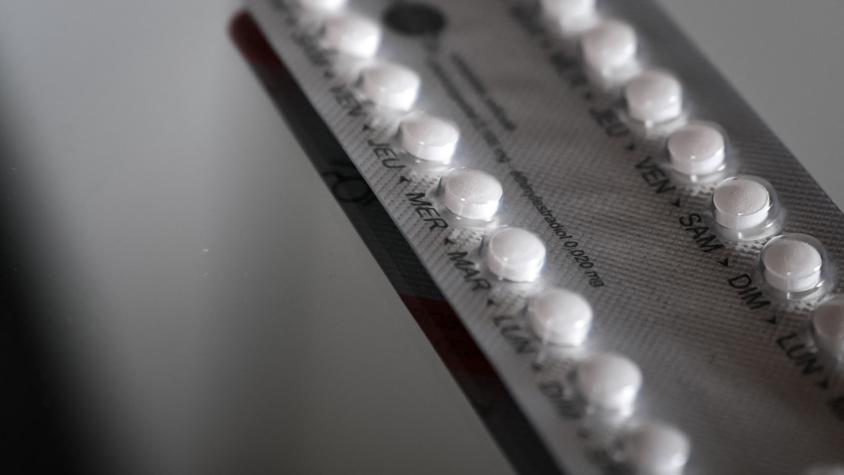 Nueva medida del ISP ante fallas en anticonceptivos permitirá su retiro en 5 días 