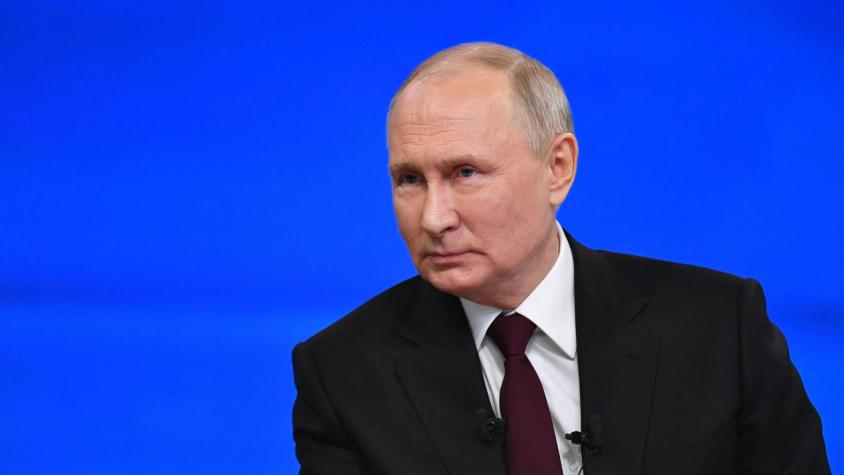 "Es una pérdida de soberanía": La advertencia de Putin a Milei por dolarización