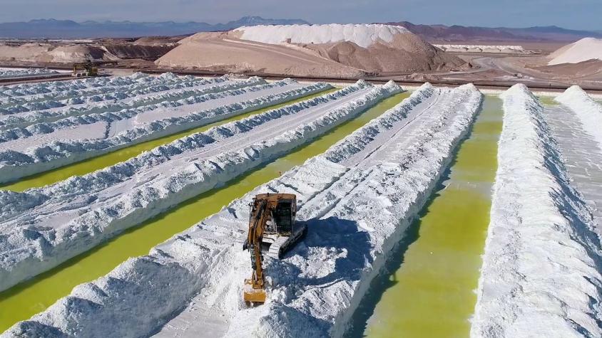 Codelco y SQM sellan acuerdo por Salar de Atacama y extraerán litio en conjunto hasta 2060