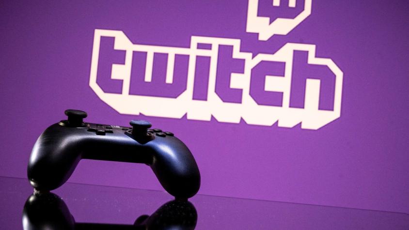 Twitch se arrepiente y revierte decisión de permitir la "desnudez artística"