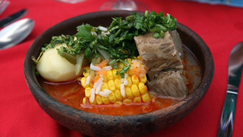 Santiago es elegida como una de las "100 mejores ciudades para disfrutar de la comida local"