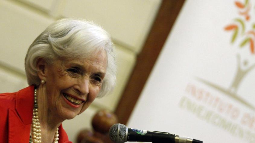 Muere a los 98 años Carmen Barros, reconocida actriz nacional
