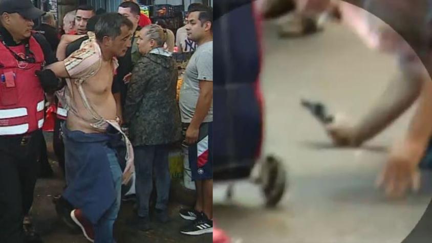 Hombre saca arma de fuego en pelea en La Vega Central: Locatarios lograron detenerlo