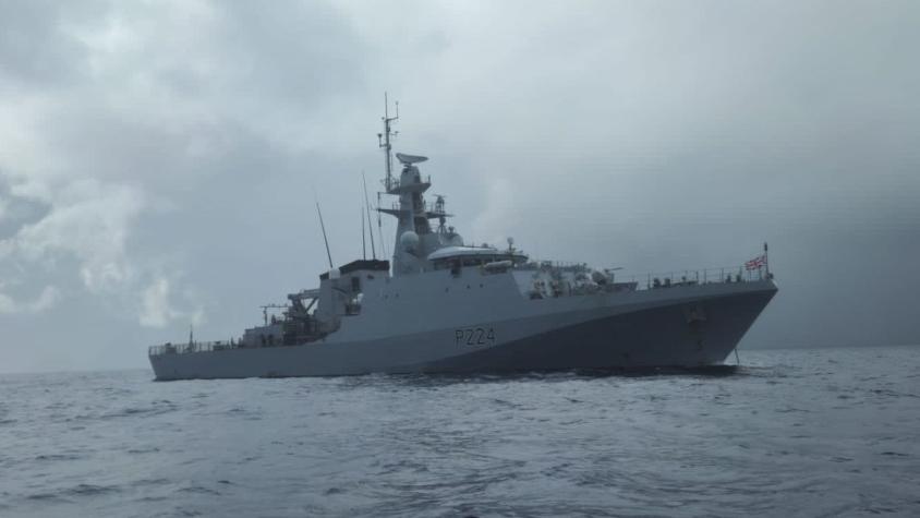 Venezuela tacha de "provocación" envío de buque de guerra británico a Guyana