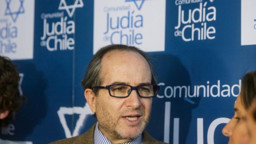 Embajador de Israel comunica al Gobierno que no asistirá a ceremonia judía en La Moneda