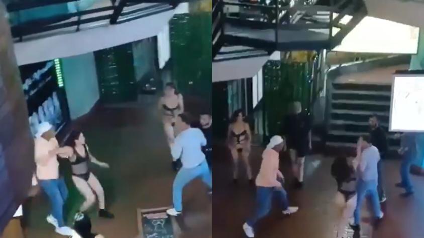 Violenta riña en un café con piernas de Valparaíso: locatarios de una galería se sumaron hasta con escobas a la pelea
