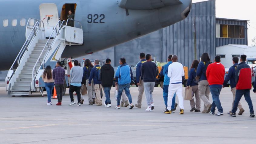 Quiénes son los 29 migrantes expulsados este sábado de Chile