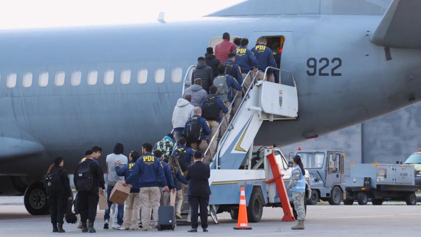Gobierno expulsa 29 migrantes a Ecuador, Colombia y República Dominicana: 19 estaban imputados