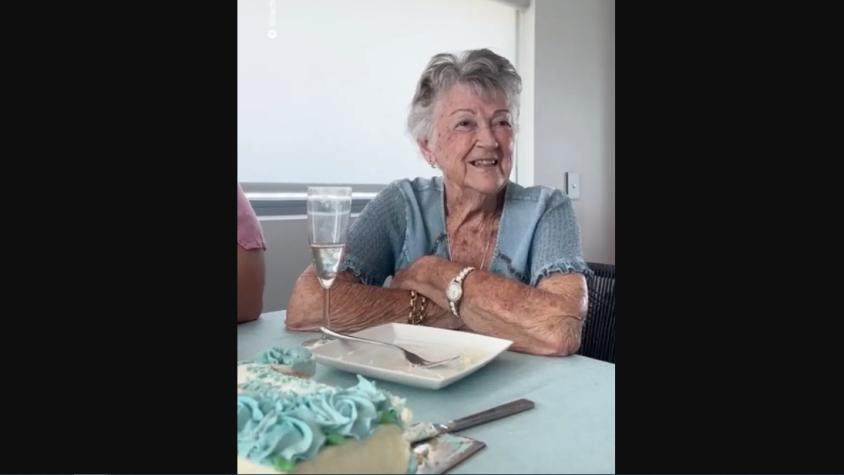 Se hizo viral: abuela de 90 años revela los arrepentimientos de su vida
