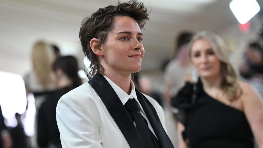 El análisis de Kristen Stewart a "Crepúsculo", el filme que la lanzó a la fama hace 15 años: "Es una película muy gay"