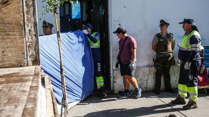 Desalojan casa usada como discoteque clandestina: Tenía pasadizo que la contactaba con otro inmueble 