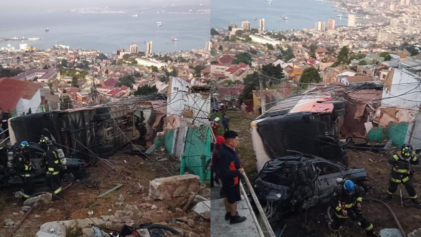Bus desbarranca y genera incendio en Valparaíso: Al menos 15 heridos
