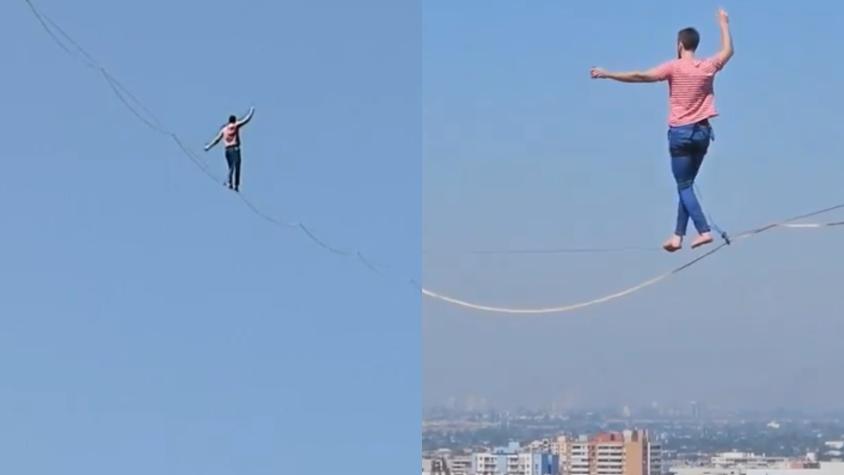 Así fue el cruce de un equilibrista a 50 metros de altura por la Alameda