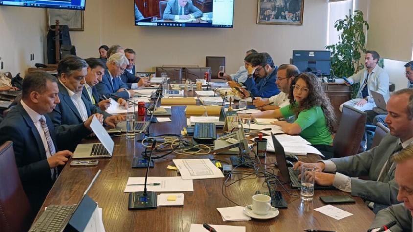 Comisión de Hacienda despacha reforma de pensiones: la sala lo debería votar este miércoles