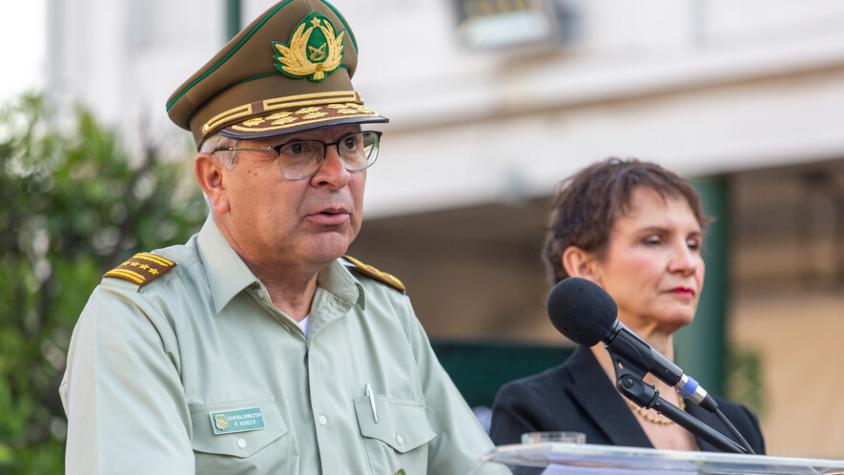 Fiscalía pide formalizar al general director de Carabineros, Ricardo Yáñez Fiscalía pide formalizar al general director de Carabineros, Ricardo Yáñez