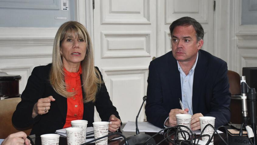 Parlamentarios cuestionan pronunciamiento de senadores de Demócratas sobre inhabilidad de fiscales en Caso Yáñez