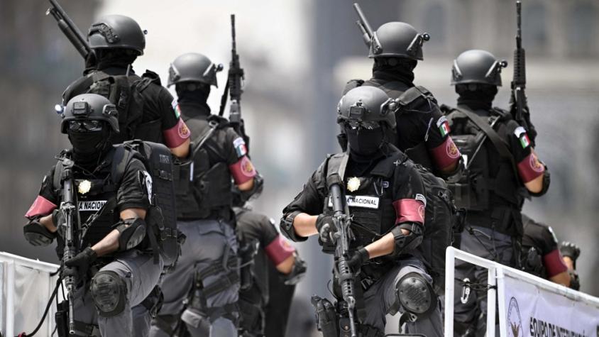 Mueren 12 hombres armados tras refriega con militares en México