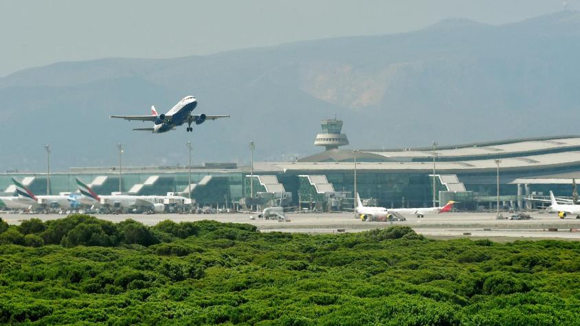 Fuga radioactiva desde un avión generó alerta en aeropuerto de Barcelona