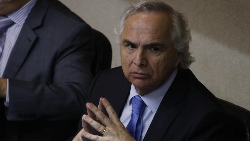Andrés Chadwick tomará el puesto de Sebastián Piñera en grupo de líderes internacionales de derecha