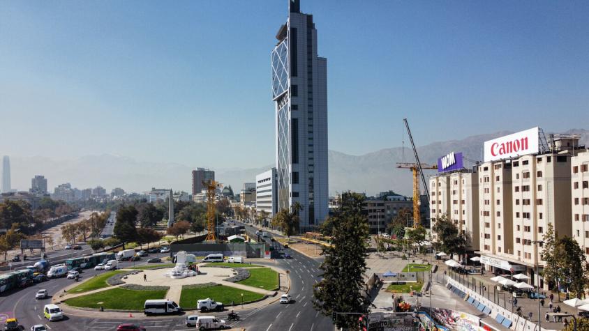 Canadiense que estuvo en Chile describió lo que más le gustó del país: "Las chilenas son las más bellas que he visto..." Canadiense que estuvo en Chile describió lo que más le gustó del país: "Las chilenas son las más bellas que he visto..."