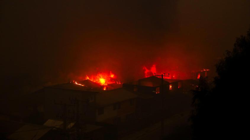 Gobierno decreta nuevo toque de queda en la región de Valparaíso por incendios forestales