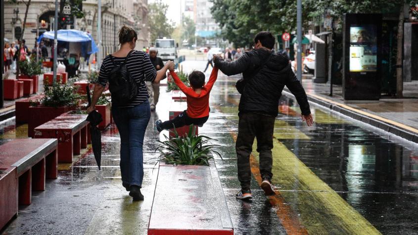 Lluvia en Santiago: ¿Hasta qué hora se registrarán las precipitaciones este jueves en la capital?