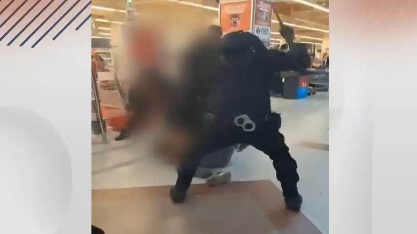 Cámaras captan brutal golpiza de guardias en supermercado de Puerto Montt