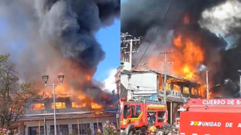 Incendio afecta locales comerciales en pleno centro de Puerto Varas
