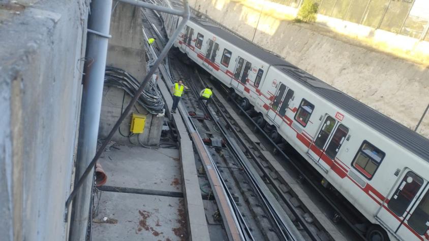 Metro presenta servicio parcial en Línea 1 debido a "falla técnica": Tren se descarriló 