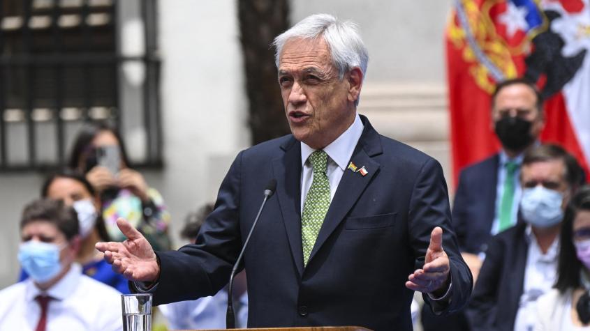 Así lograron sobrevivir los 3 pasajeros al accidente donde murió el ex Presidente Sebastián Piñera en el Lago Ranco Así lograron sobrevivir los 3 pasajeros al accidente donde murió el ex Presidente Sebastián Piñera en el Lago Ranco