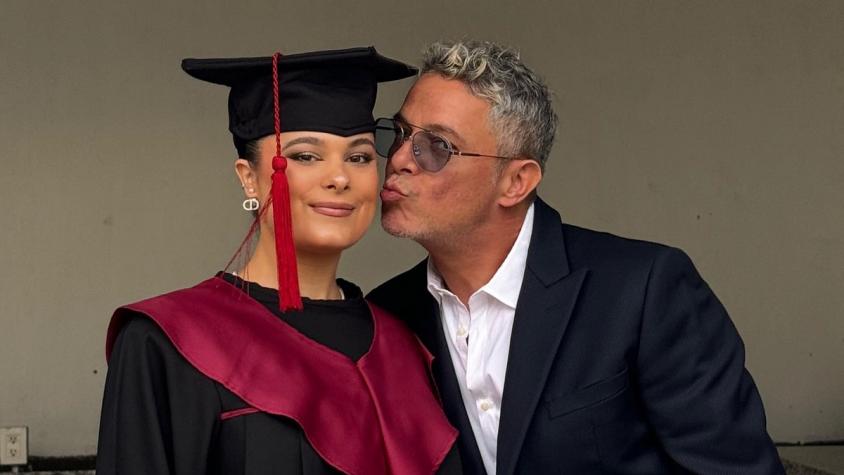 VIDEO | La increíble sorpresa de Alejandro Sanz a su hija Manuela en su graduación: cantante la hizo llorar